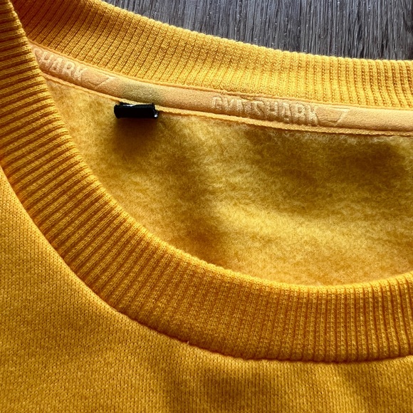 Gymshark Legacy Fitness Cropped Long Sleeve Sweater - Picture 2 of 2